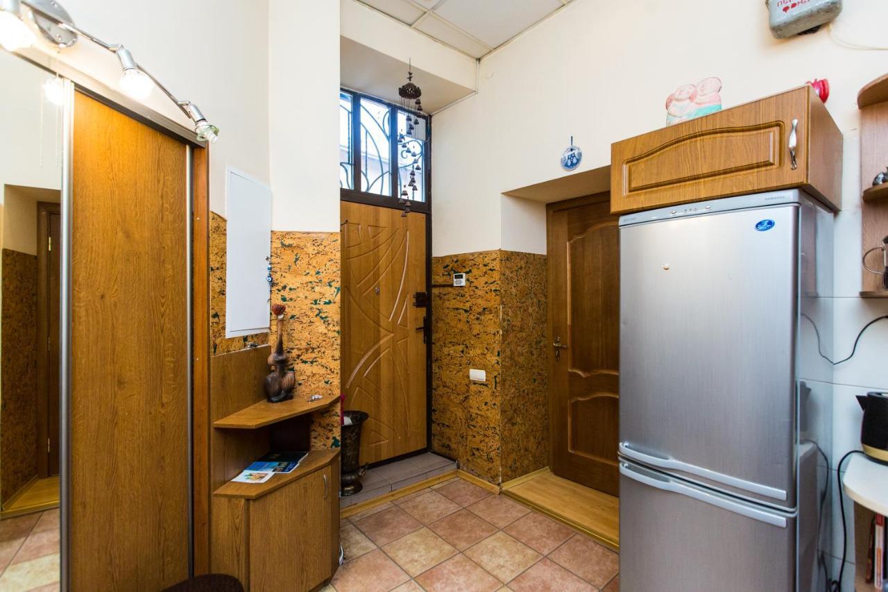 Apartment In The City Centre リヴィウ エクステリア 写真